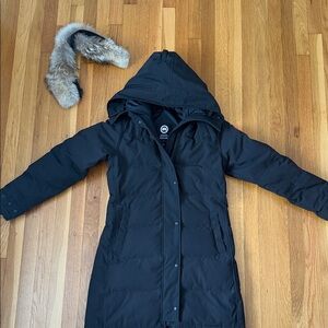 Canada Goose Black Long Hooded Down Parka with Removable Fur Trim
